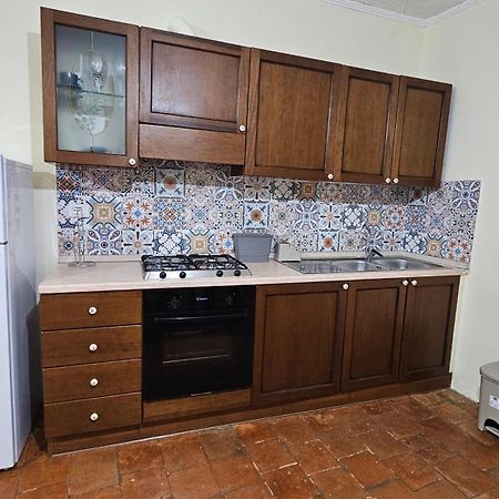 Appartamento La Locanda Del Castello San Panfilo d'Ocre Esterno foto