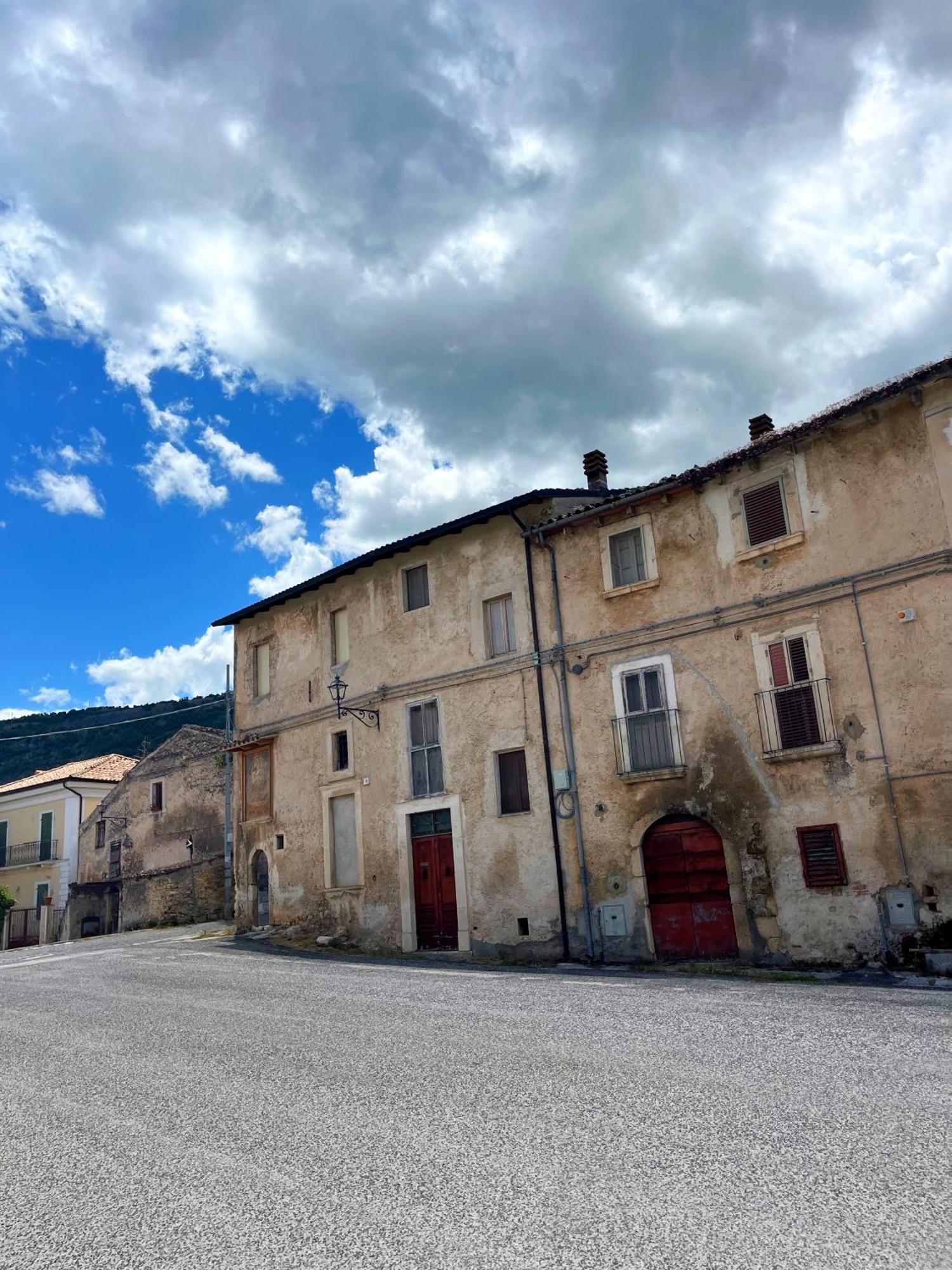 Appartamento La Locanda Del Castello San Panfilo d'Ocre Esterno foto